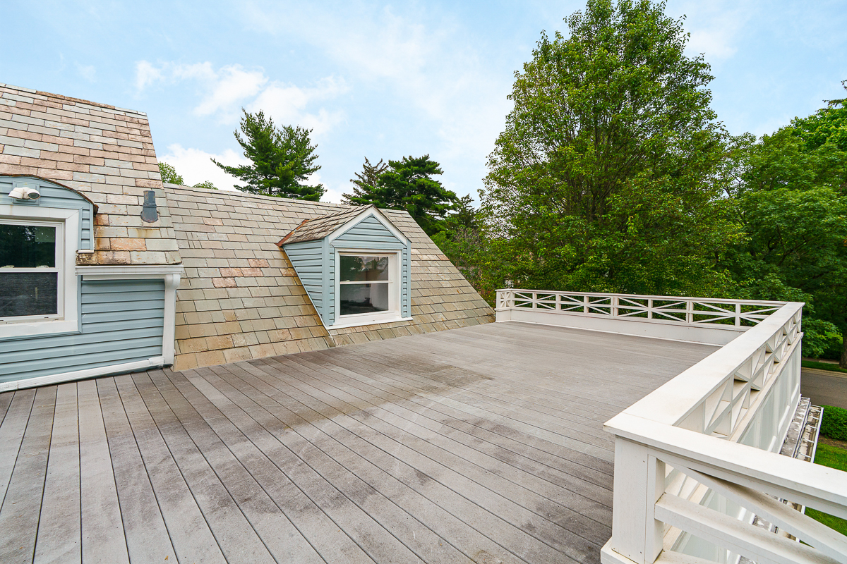 2738 e Broad St-60