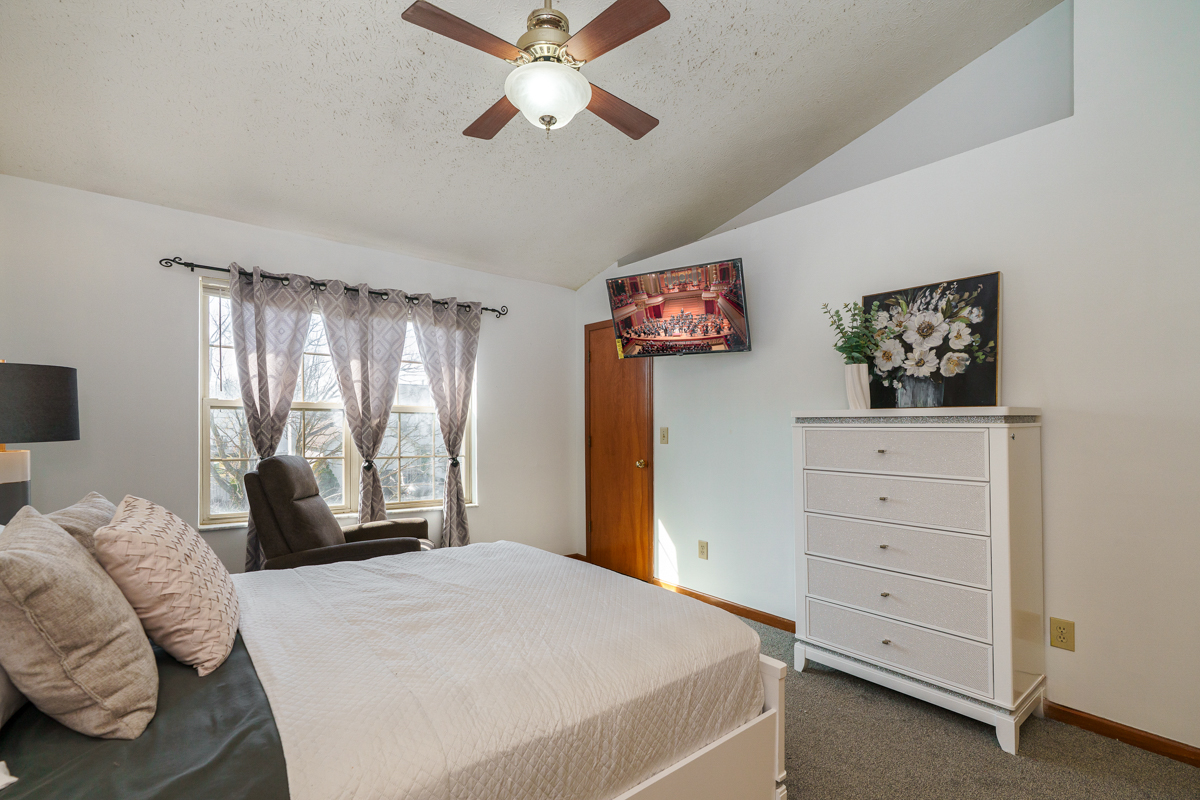 2772 Quailview Ln-34