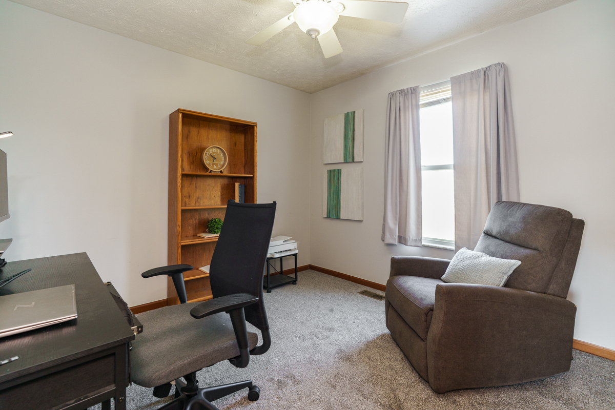 2772 Quailview Ln-43