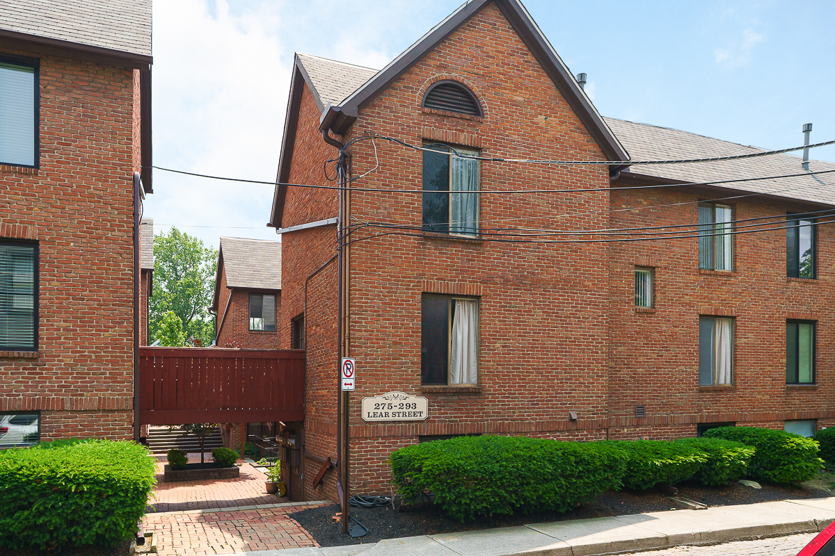 277 Lear St-3