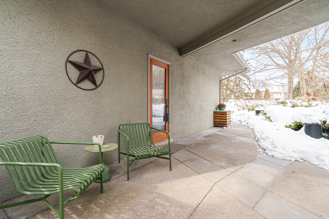 2837 Canterbury Ln-10