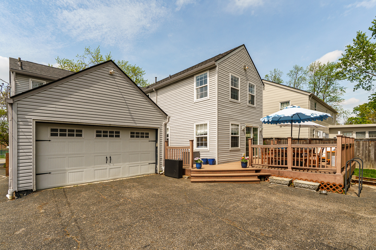 284 S Stanwood Rd-10