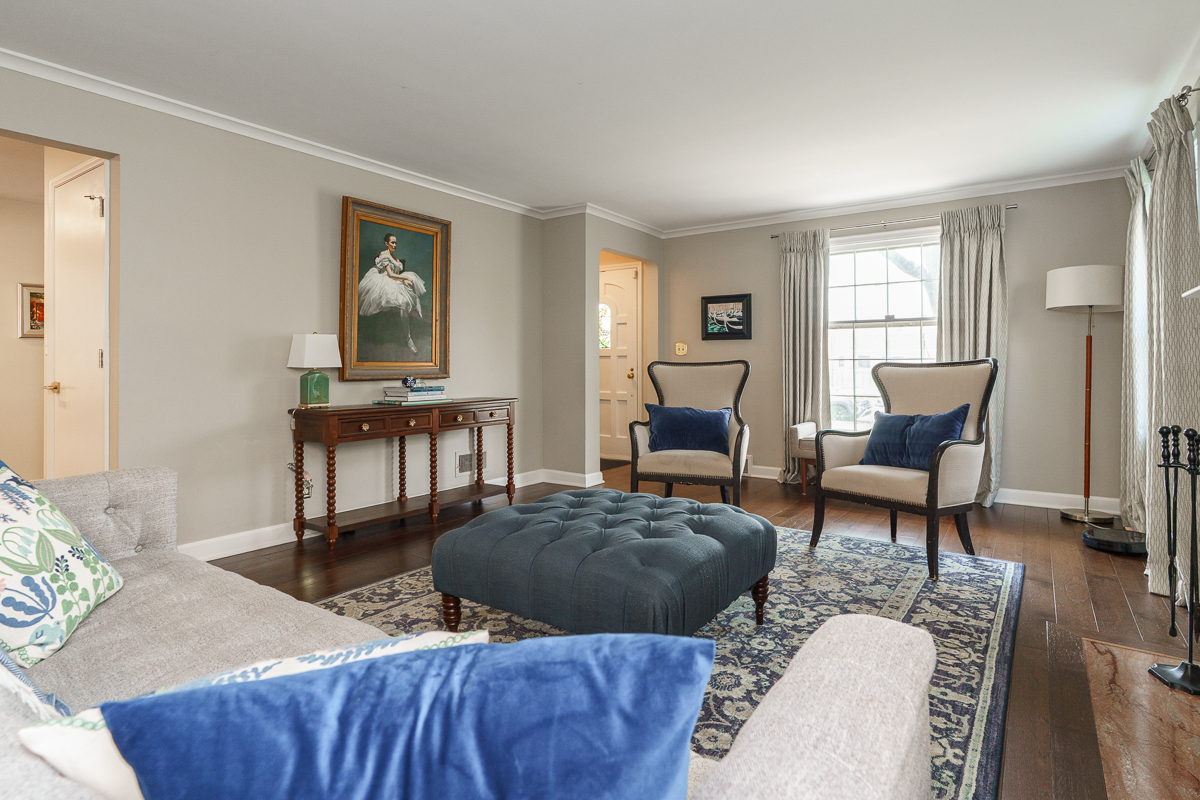 284 S Stanwood Rd-23