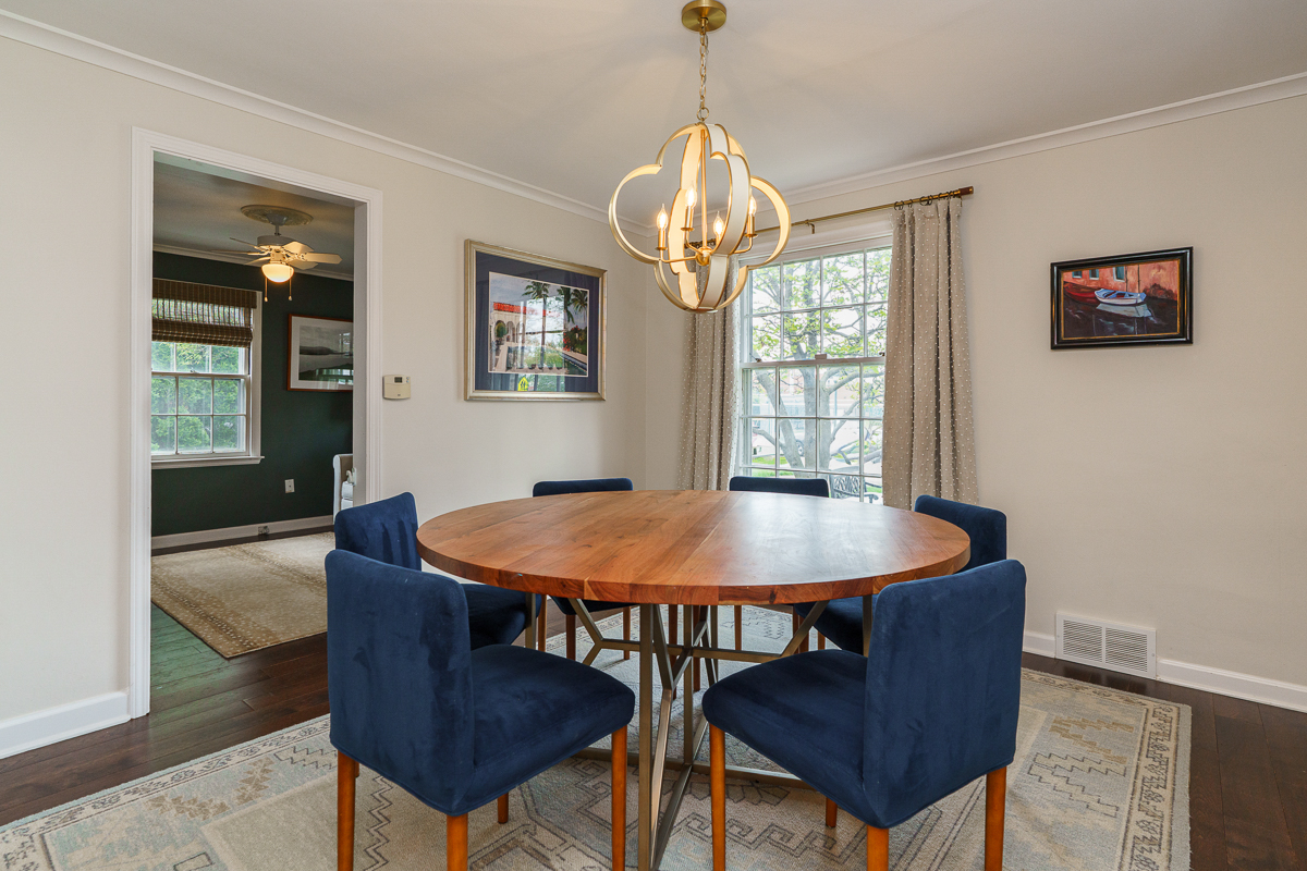 284 S Stanwood Rd-40