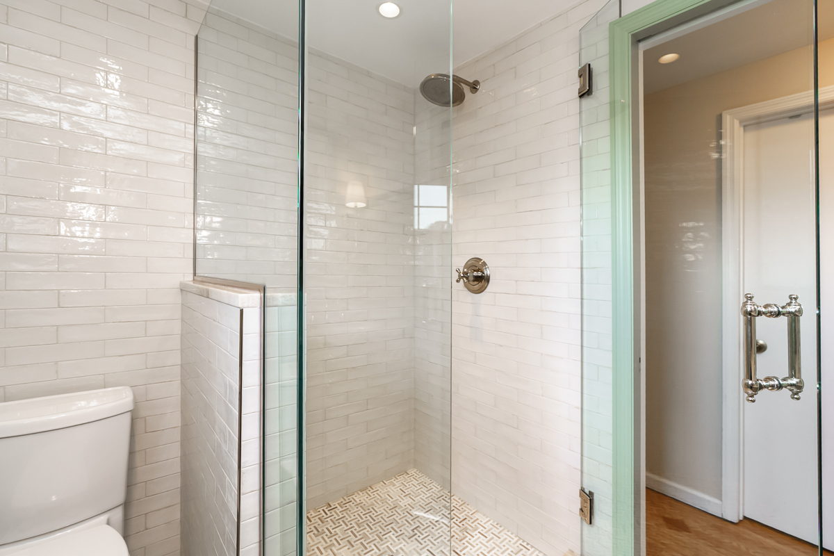 284 S Stanwood Rd-52