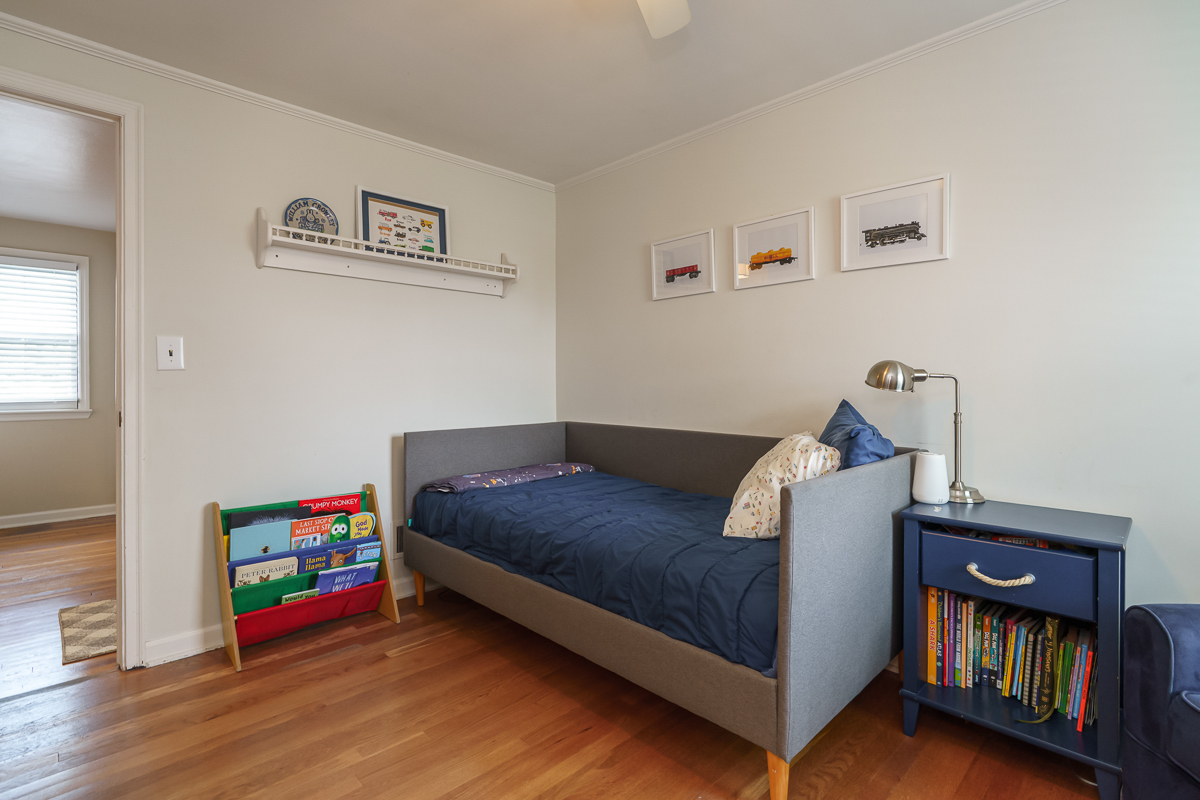 284 S Stanwood Rd-55