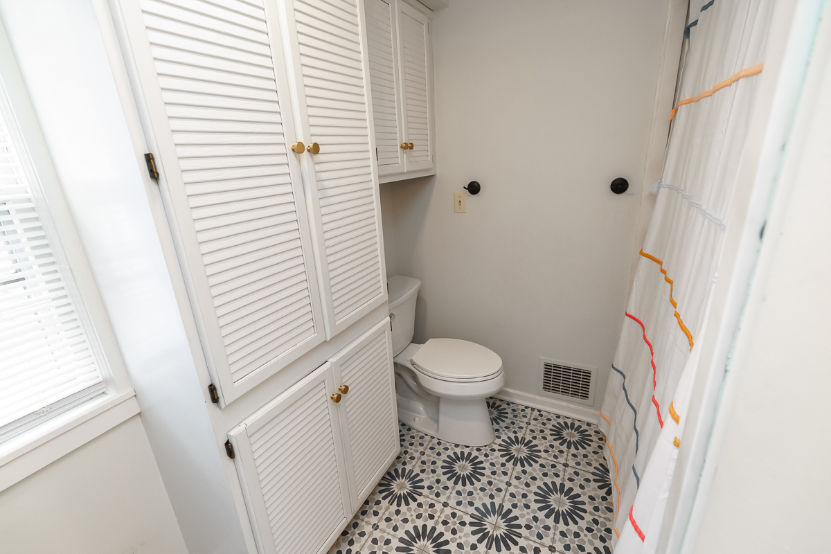 284 S Stanwood Rd-57