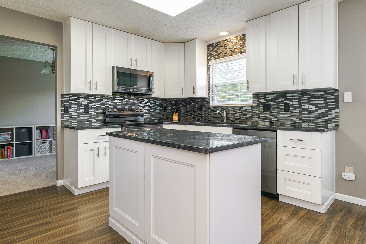 2886 WYNNELEAF ST-16