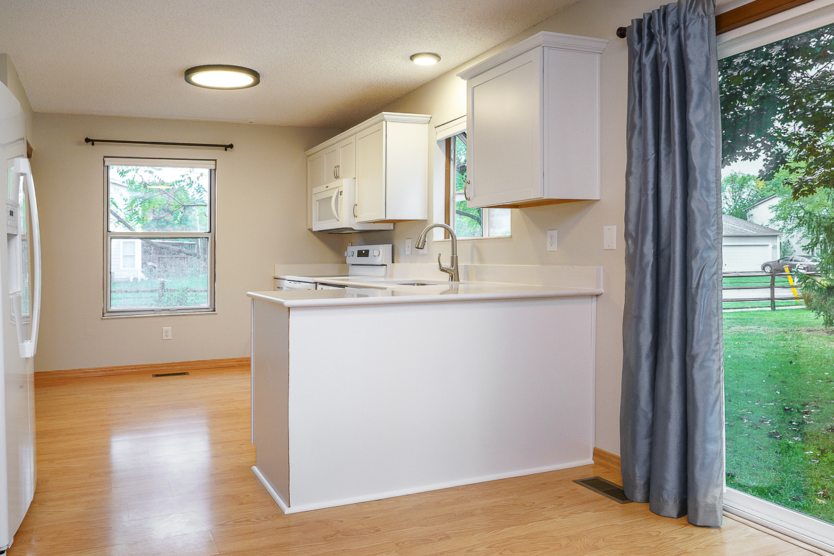 2967 Castlebrook Ave-17