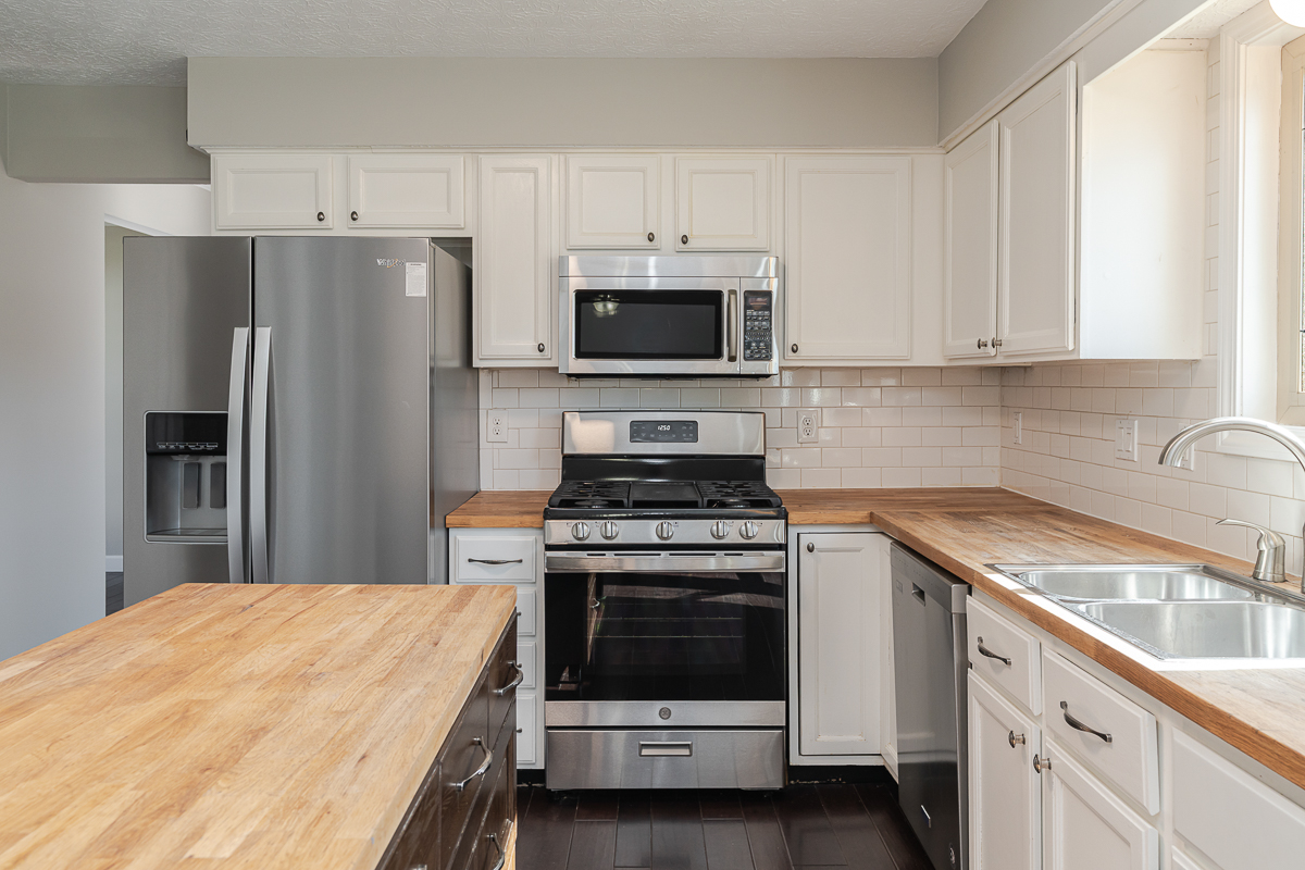 299 Sherwood Meadows-19