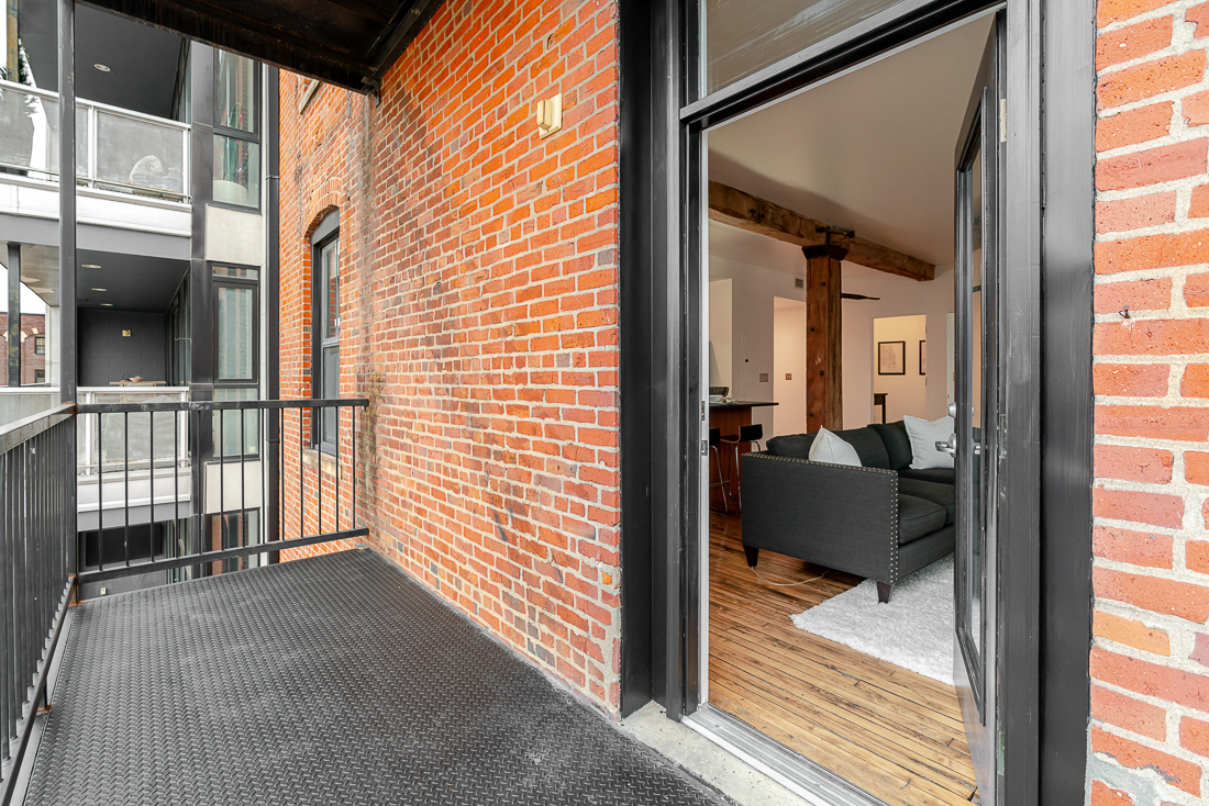 225 N 4th st #303-16