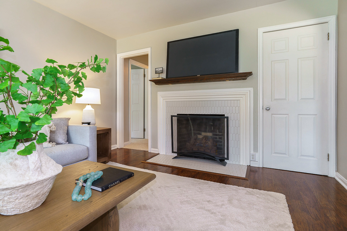 308 N Stanwood Rd-27