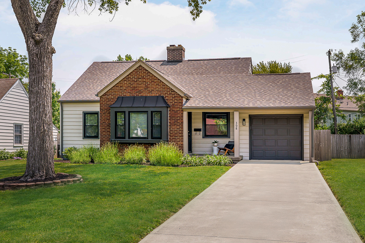 308 N Stanwood Rd-6