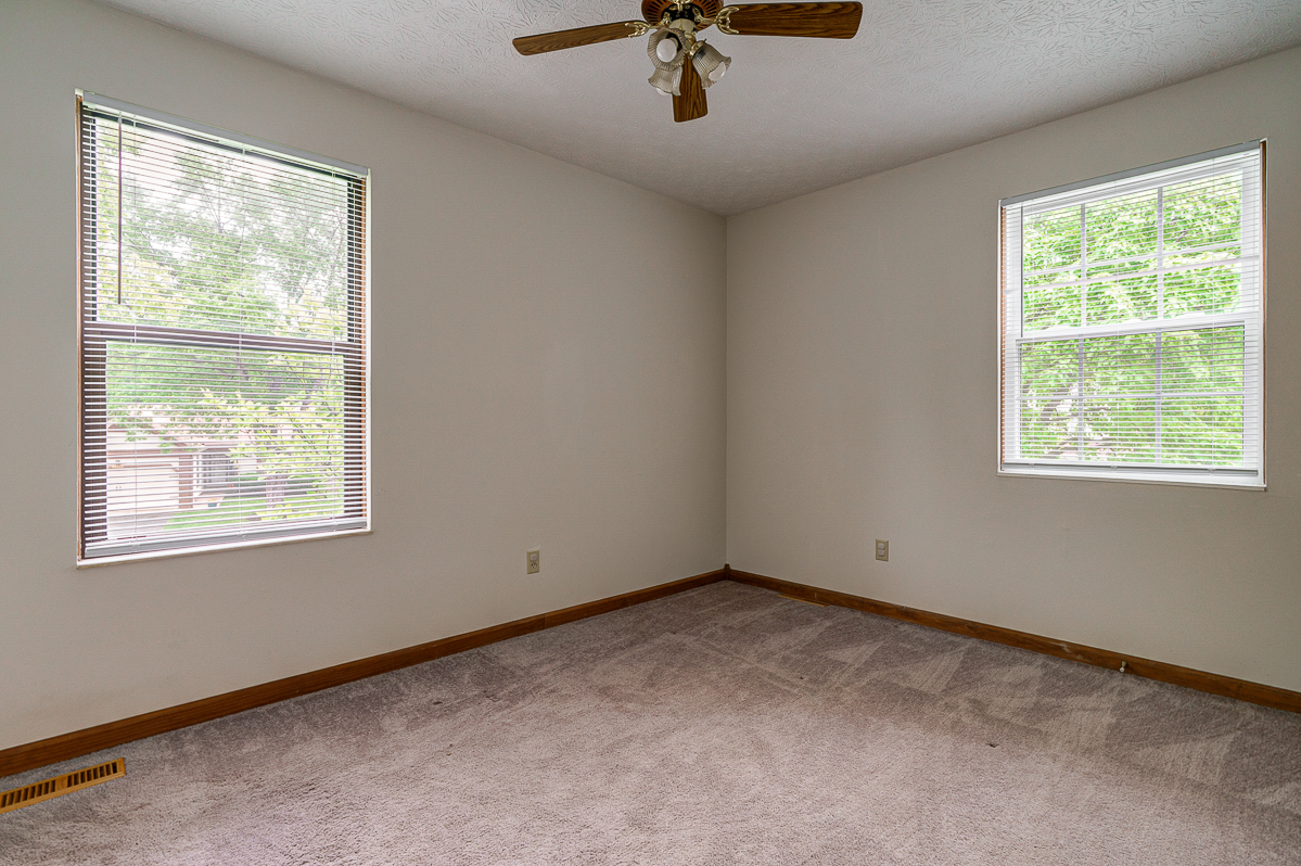 3162 Bowdoin Cir-26