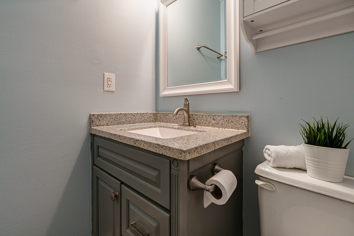 3162 Bowdoin Cir-30