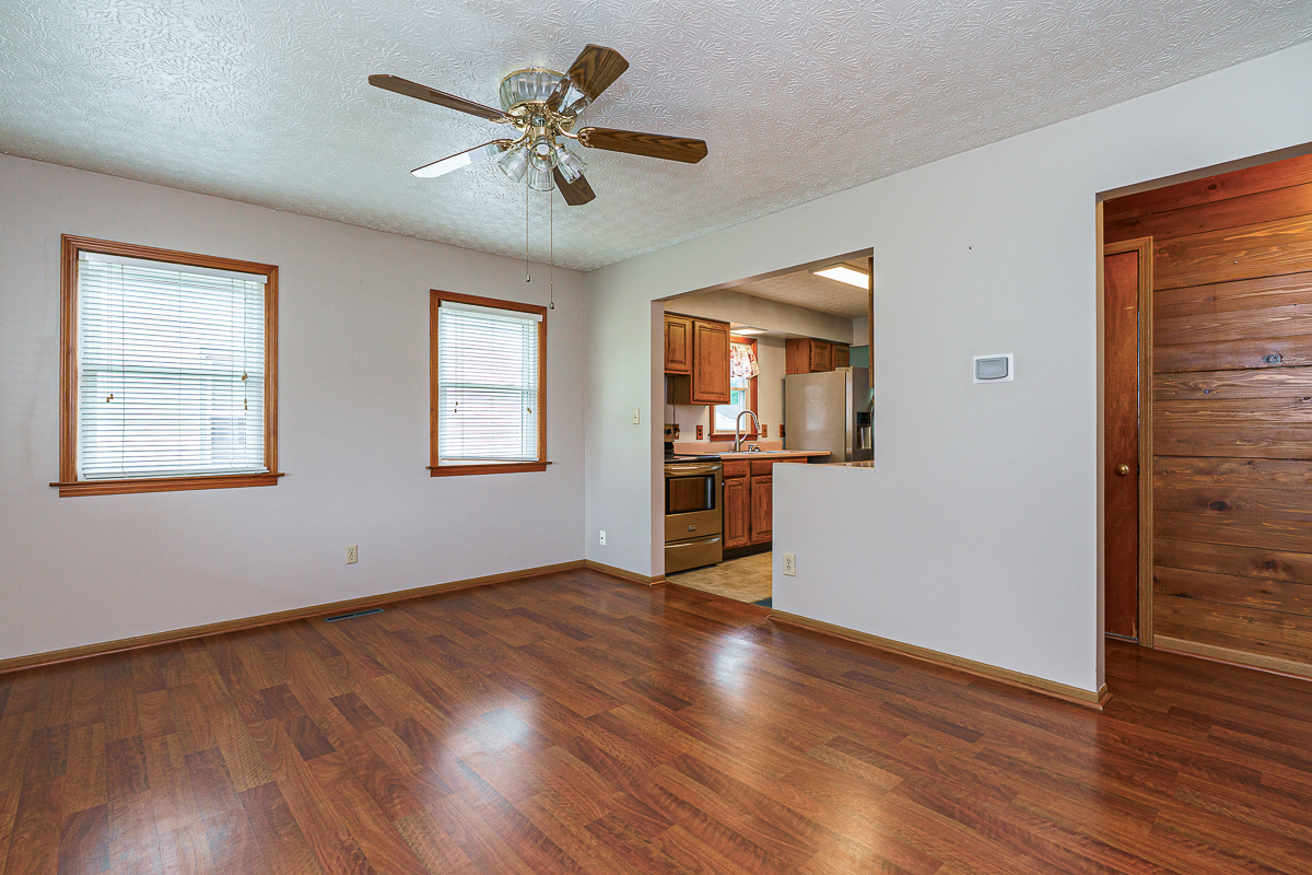 3203 Grasmere Ave-8