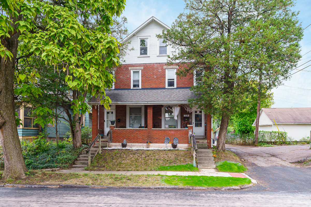 326-328 Wyandotte Ave-2