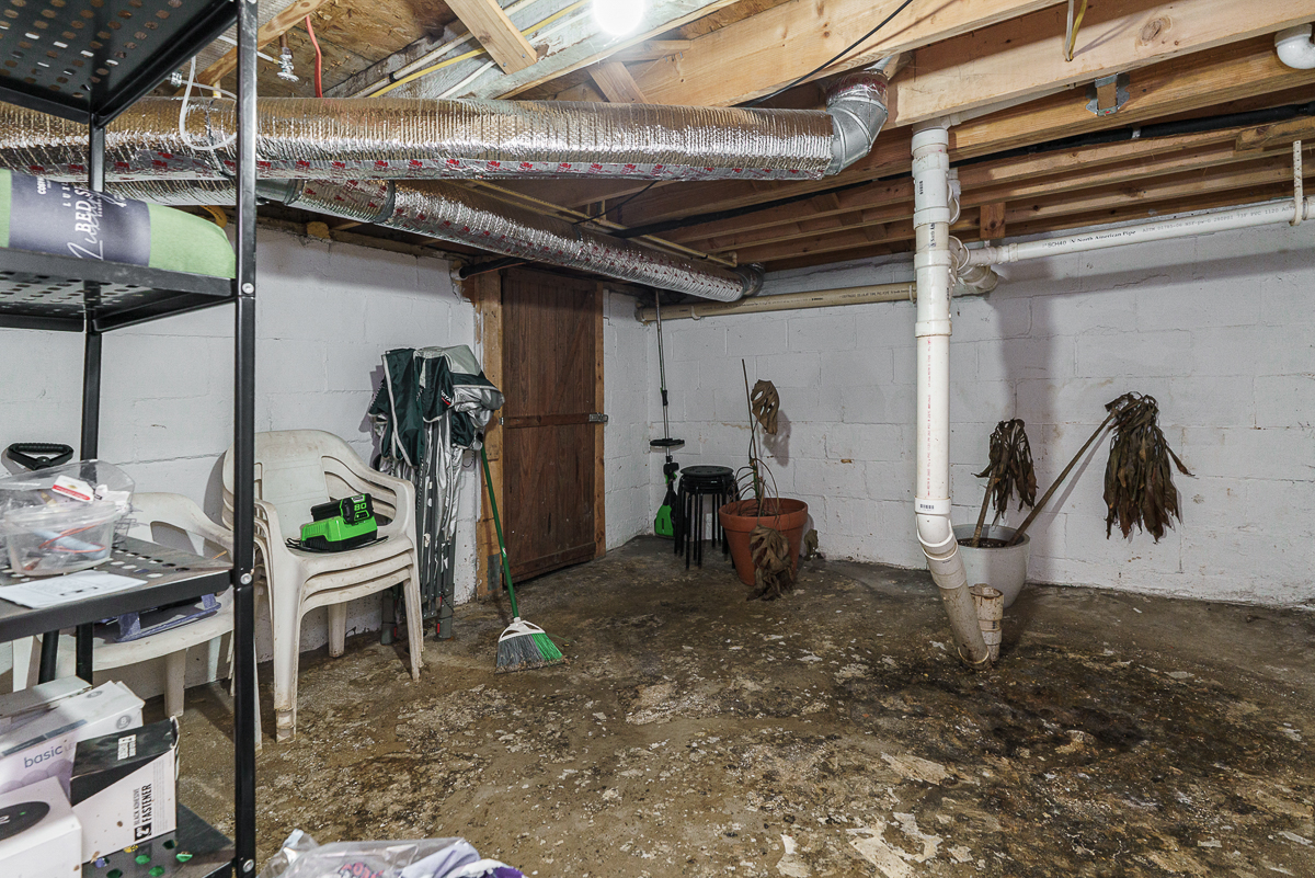 330 E Morrill Ave-25