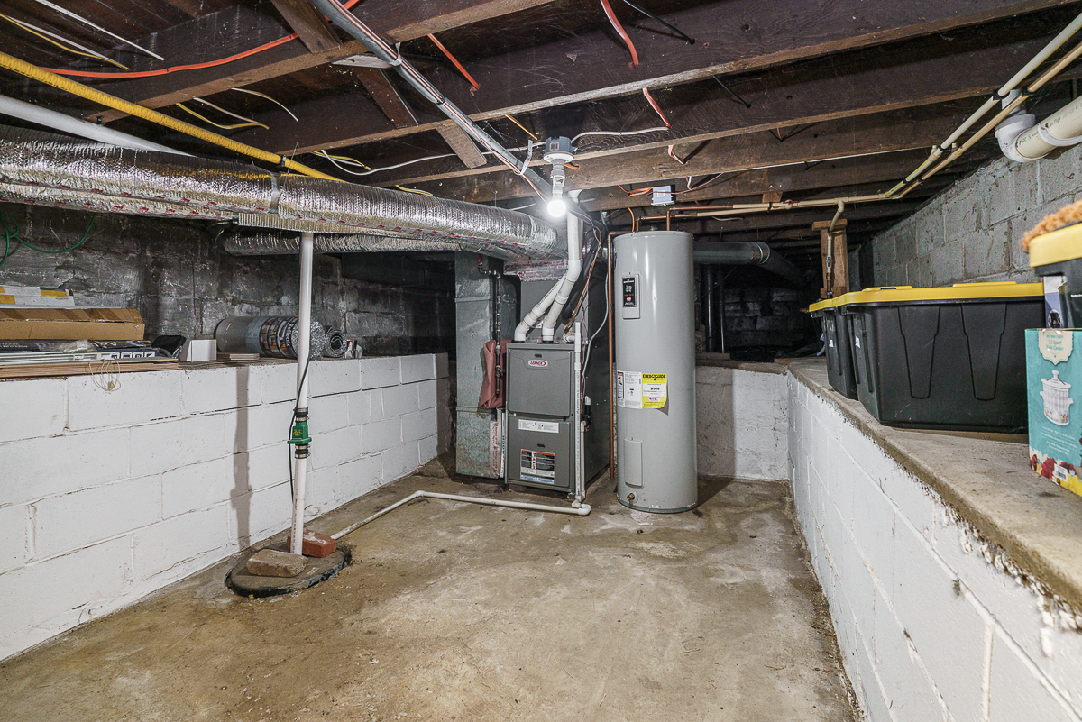 330 E Morrill Ave-26