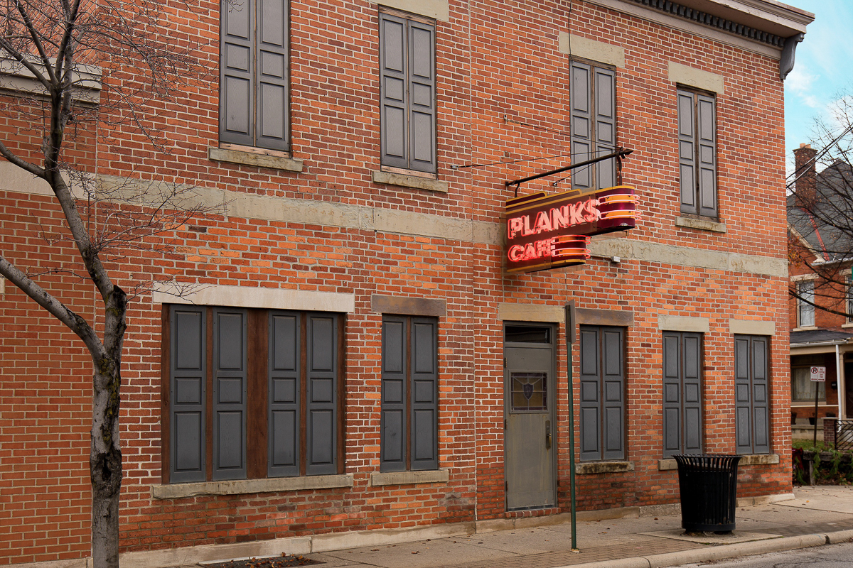 330 E Morrill Ave-28