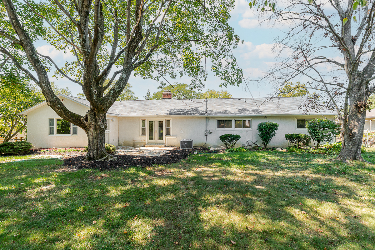 3920 Overdale Drive-6