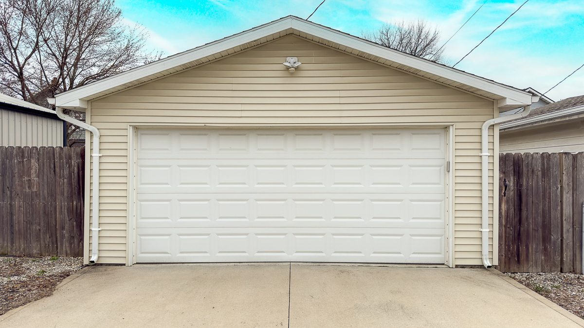 402 Southwood Ave-15