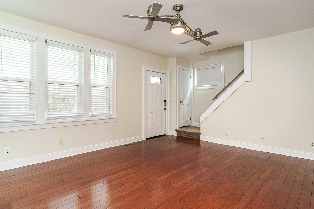 402 Southwood Ave-19