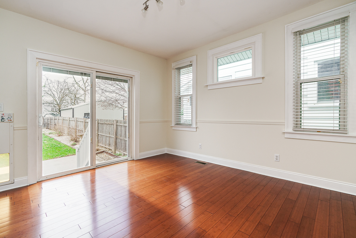 402 Southwood Ave-20