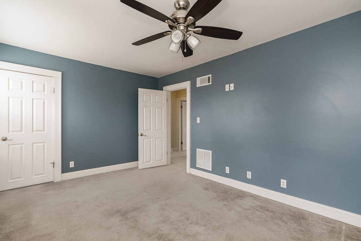 402 Southwood Ave-31