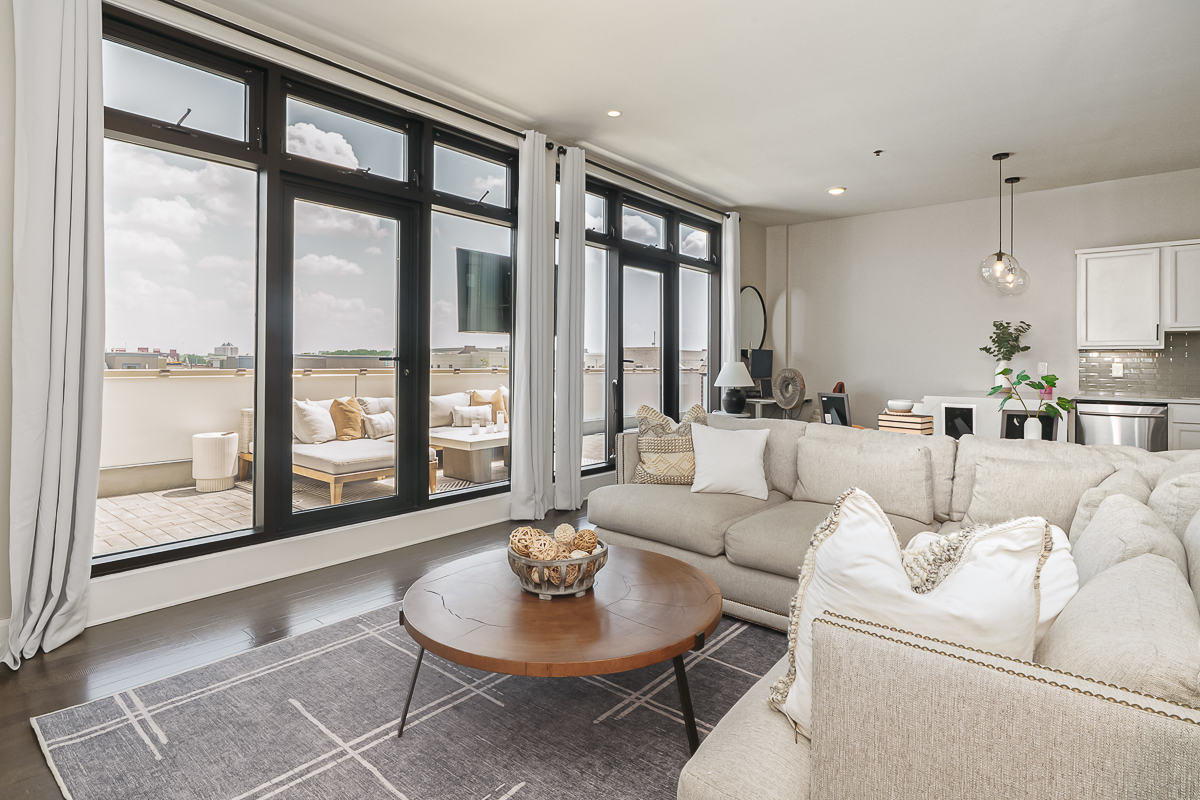825 N 4th #404-25