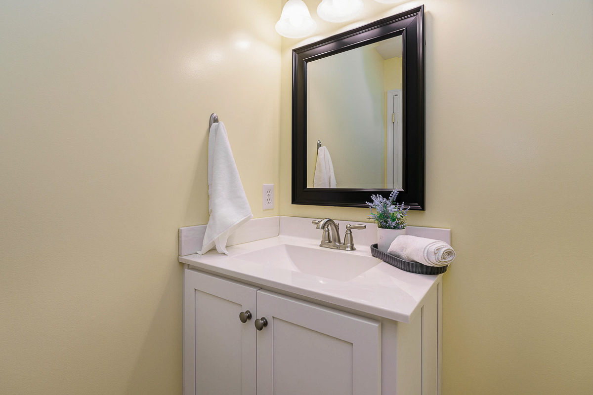 4101 Greenbelt Dr-30