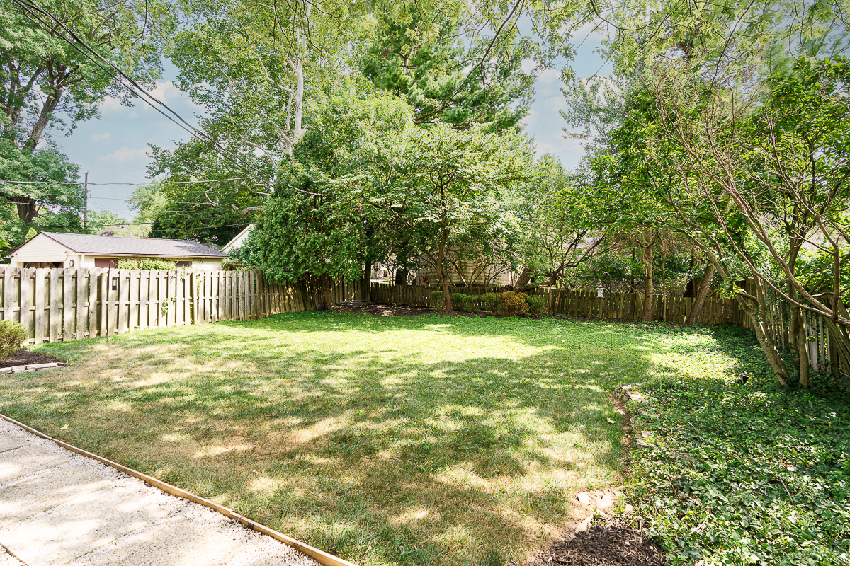 421 Richards Rd-7