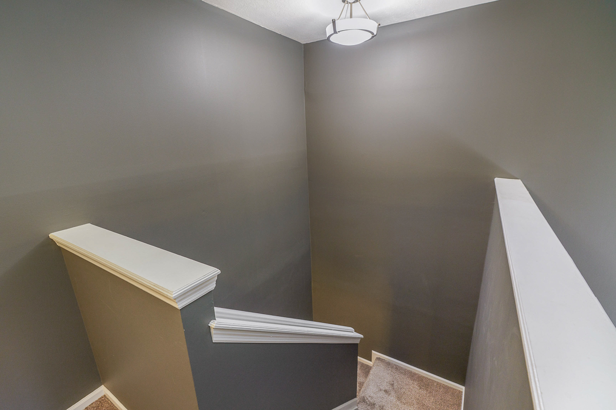 42 w Russell St-32
