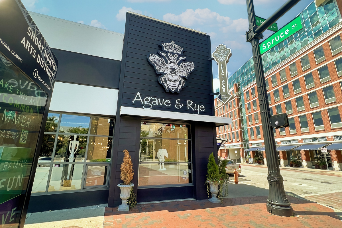 42 w Russell St-50