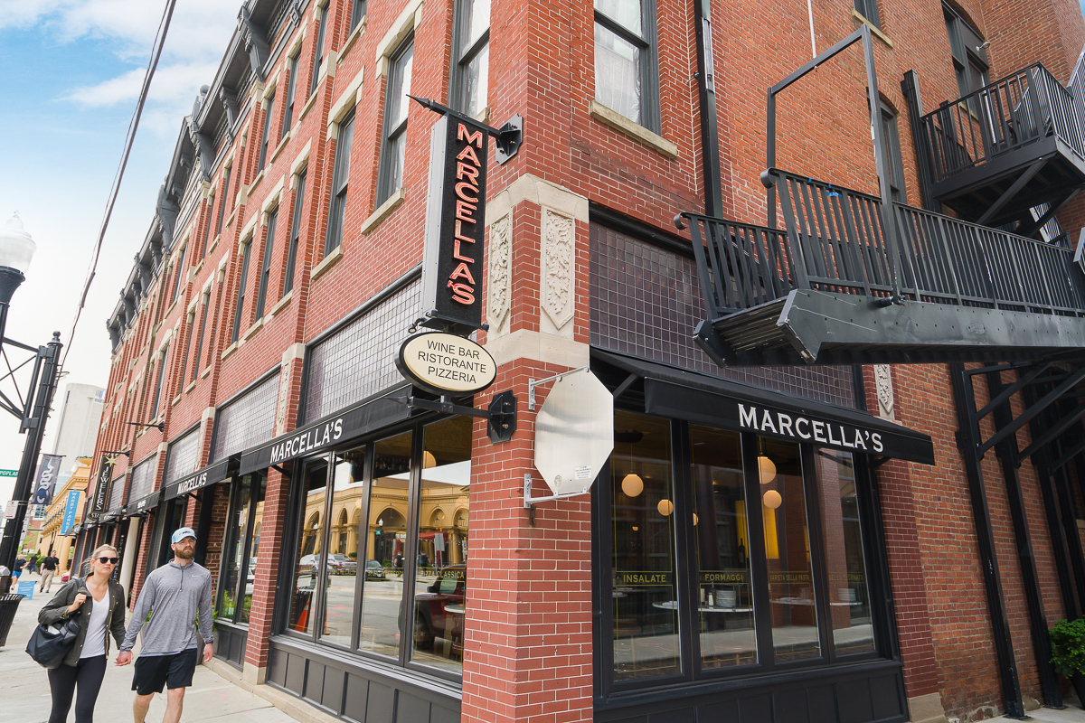 42 w Russell St-54