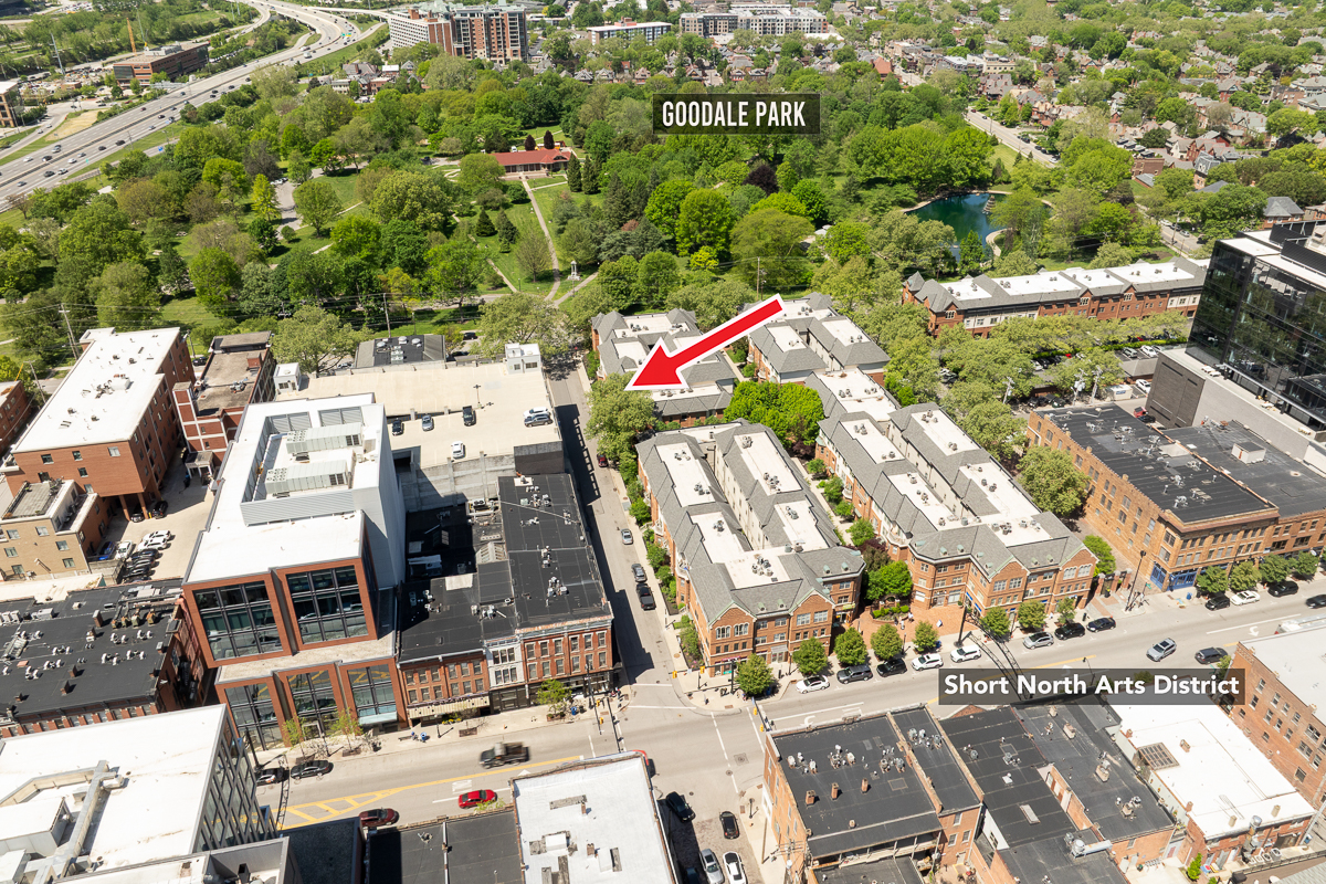 42 w Russell St-8