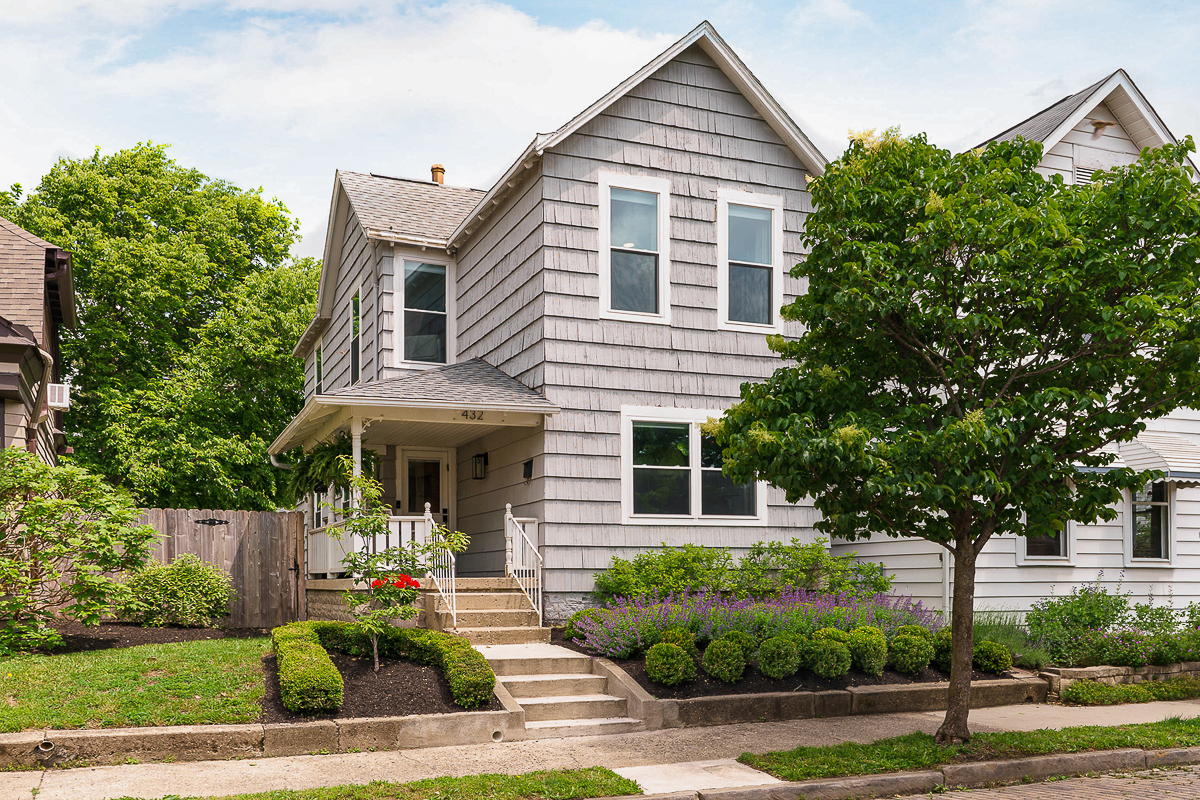 432 E Kossuth St-1