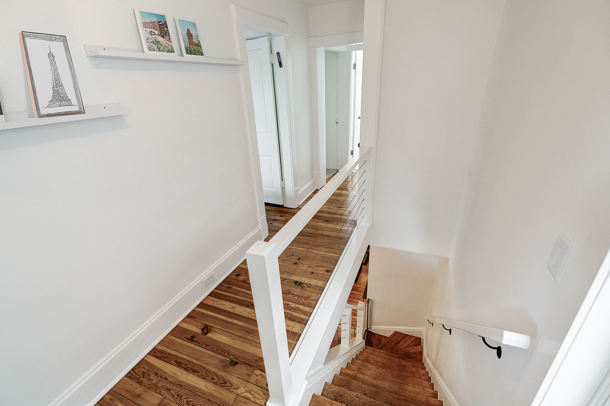432 E Kossuth St-25