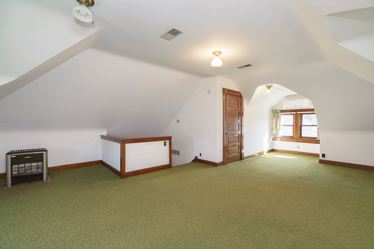 436 s Parkview Ave-51