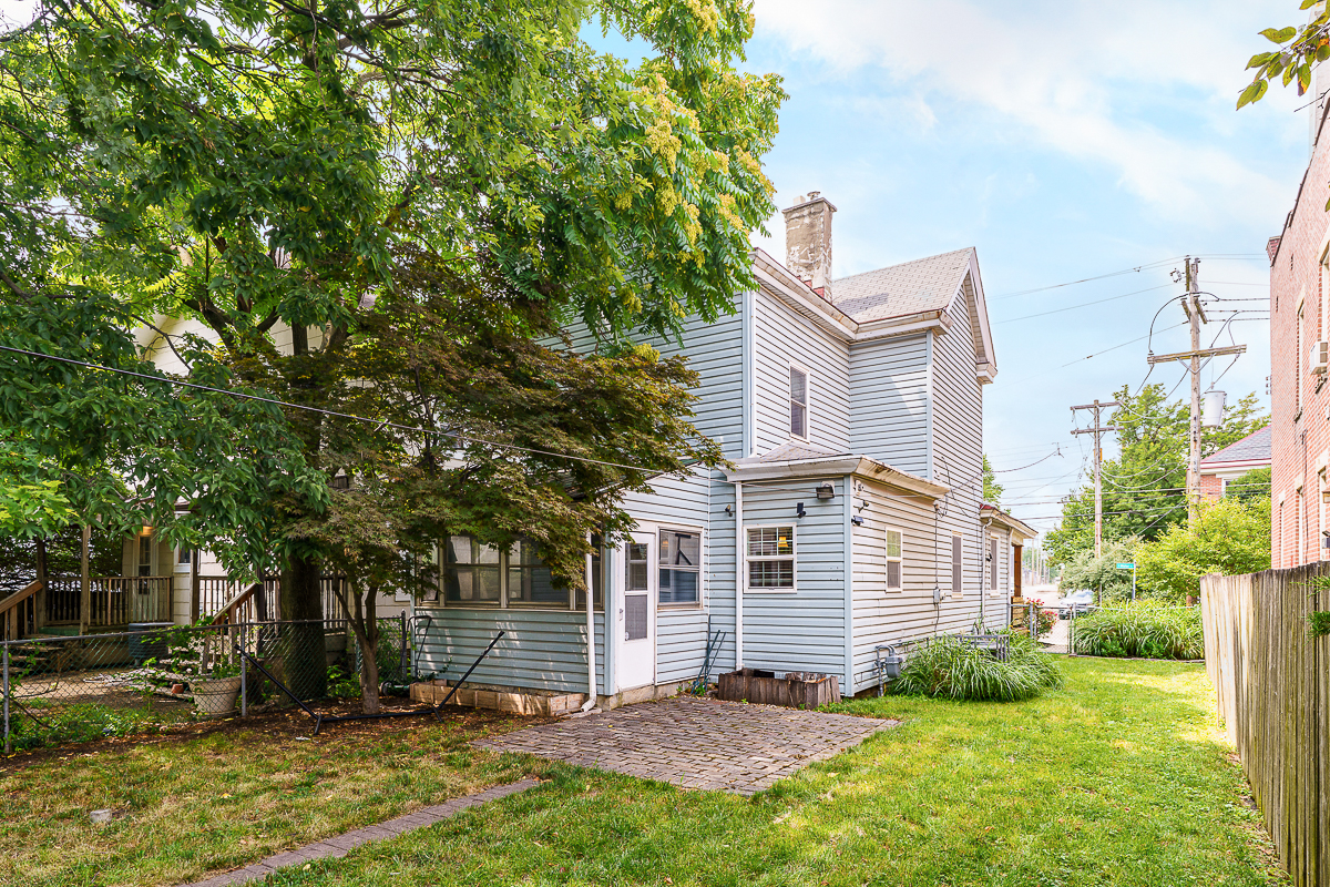 43 W Moler St-6