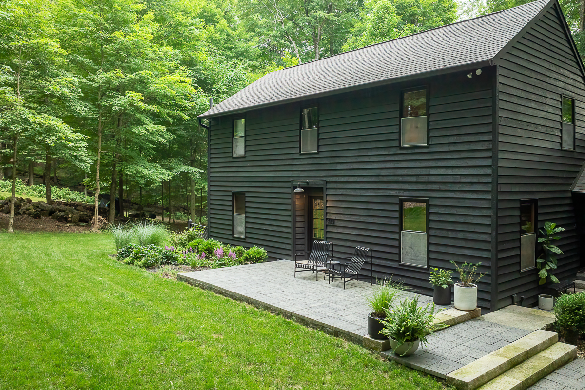 446 Llanberis Dr-13