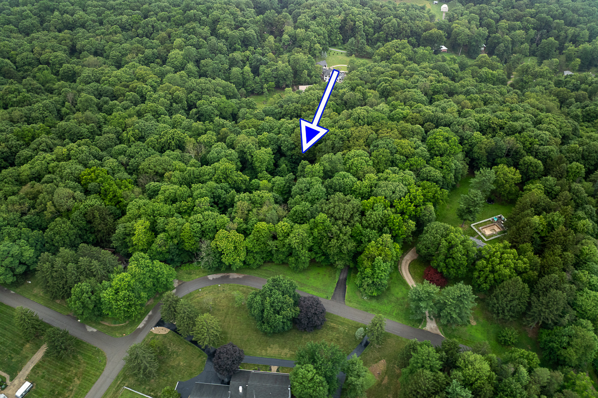 446 Llanberis Dr-6