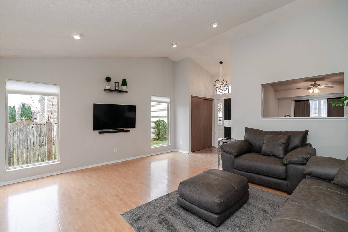 4976 Silver Bow Dr-20