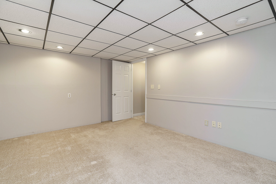 5418 Coral Berry Dr-17