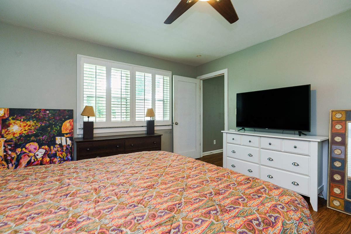 543 Blenheim Rd-26