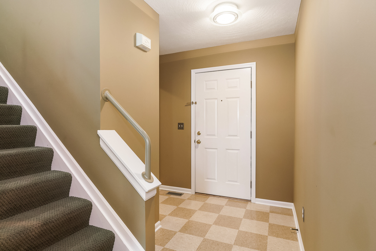 5454 Aubrey Loop--12