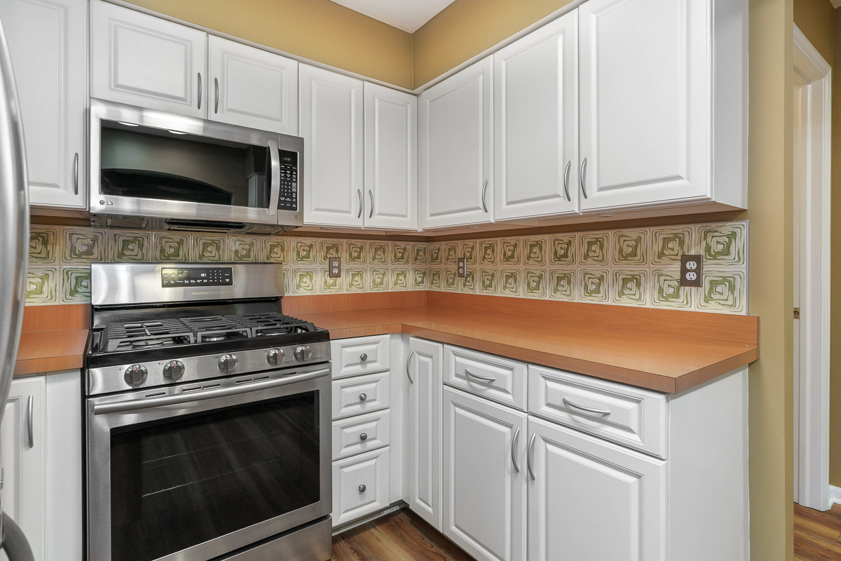 5454 Aubrey Loop--21