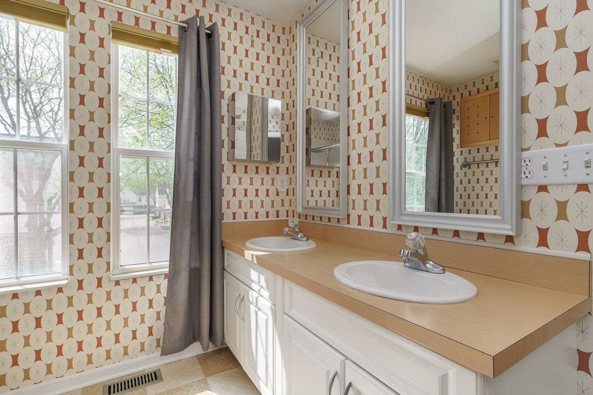 5454 Aubrey Loop--33