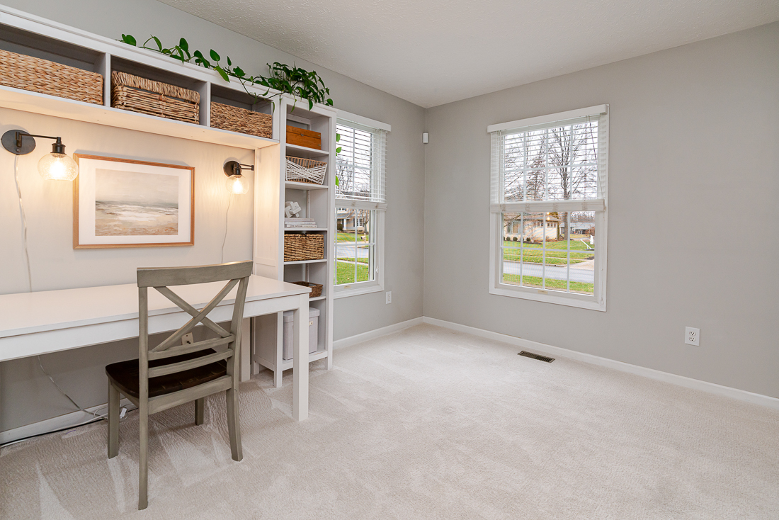 5794 Burnett Dr. N -19