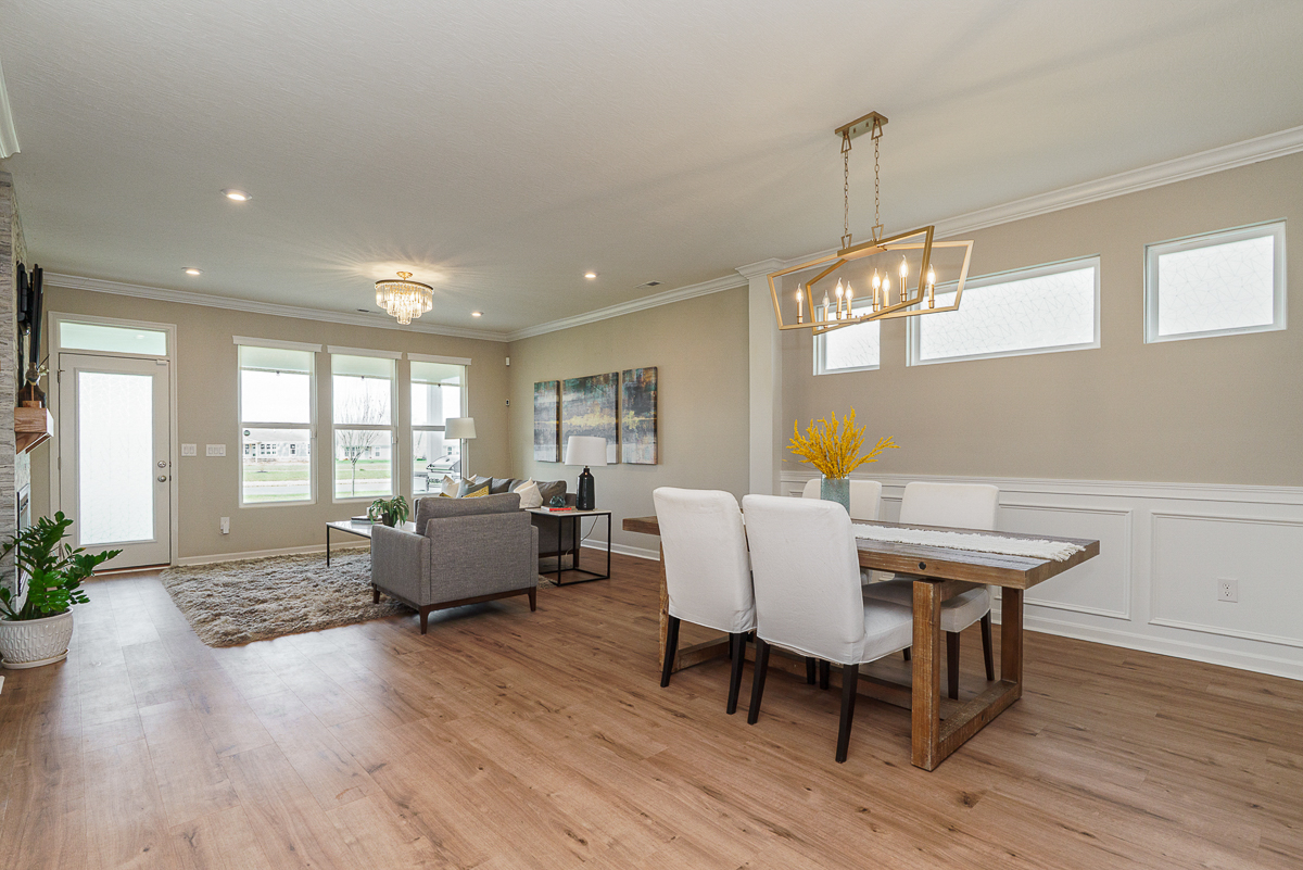 6090 Windcliff Dr-17